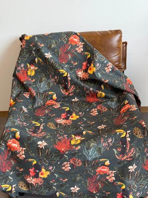 Toekans in de Jungle: Explosie van exotische kleuren -, Antiek en Kunst, Antiek | Kleden en Textiel
