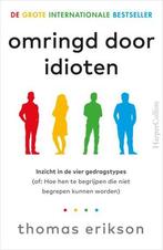 Omringd Door Idioten |  NIEUW | Erikson, Thomas | 9789402710, Ophalen of Verzenden, Nieuw, Erikson, Thomas