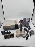 Nintendo - Nes - RARE 8-BIT 1985 Nes + Controller / Topgun +, Nieuw