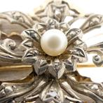 18 Krt. Antiek gouden broche met parel en diamanten | Vic..., Gebruikt, Overige kleuren, Ophalen of Verzenden, Met edelsteen