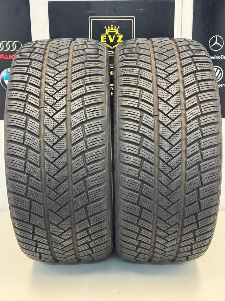Vredestein Wintrac Pro winterbanden 2 stuks 235/40R19, Auto-onderdelen, Banden en Velgen, 19 inch, Winterbanden, 235 mm, Overig