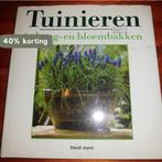 Tuinieren in hang- en bloembakken 9789062487318 Joyce, Boeken, Verzenden, Gelezen, Joyce