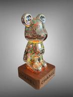 AmsterdamArts - Chanel fireworks bear light statue