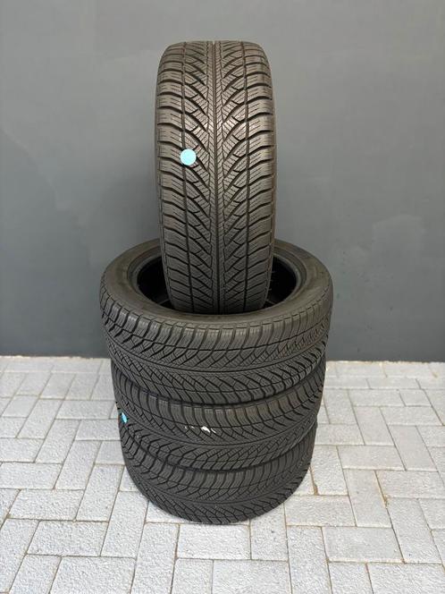 245/45/18 GOODYEAR ULTRAGRIP 8 * DEMOBANDEN 4 STUKS 500,-, Auto-onderdelen, Banden en Velgen, 18 inch, ARN erkend, BOVAG lid, Stiba lid
