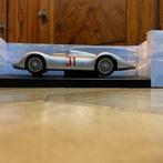 Revell 1:18 - Modelauto, Hobby en Vrije tijd, Modelauto's | 1:5 tot 1:12, Nieuw