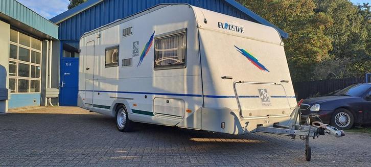Caravan KNAUS Eurostar, Enkele bedden, Caravans en Kamperen, Caravans, 1250 - 1500 kg, Douche, Kachel, Koelkast, Ladder, Reservewiel