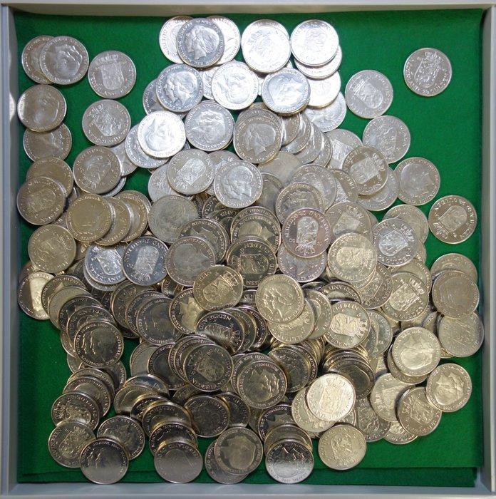 Nederland. 2½ gulden 1980 Kroning Dubbelkop (250 stuks), Postzegels en Munten, Munten | Nederland