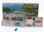 Schaal N Faller 232219 BP-pompstation met verschillende v..., Hobby en Vrije tijd, Modeltreinen | N-Spoor, Ophalen of Verzenden