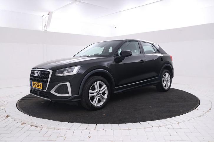 Zakelijke Lease |  Audi Q2 30 TFSI S Edition, Auto's, Audi, Onderhoudsboekje, Lease, Handgeschakeld, SUV of Terreinwagen, Overige kleuren