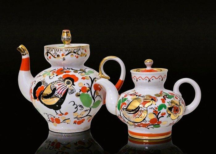 Lomonosov - Theepot (2) - Porselein - Rooster Theepotten, Antiek en Kunst, Antiek | Meubels | Tafels