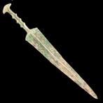 Vroege Griekse Bronzen zwaard met geribde greep en