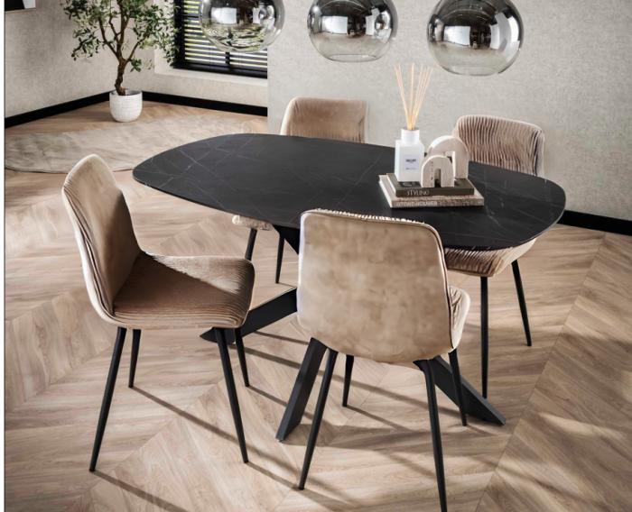 Combideal eetkamerset: Deens ovale eettafel Marquina, Huis en Inrichting, Tafels | Eettafels, Nieuw, Ophalen of Verzenden