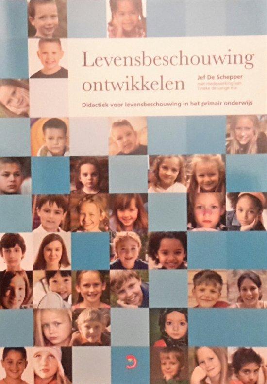 Levensbeschouwing ontwikkelen 9789057885709 Tineke de Lange, Boeken, Overige Boeken, Zo goed als nieuw, Verzenden