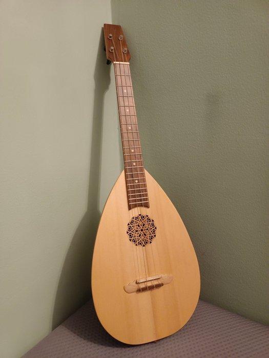 Unknown - ukulele - - Luit - Onbekend (Zonder minimumprijs), Muziek en Instrumenten, Blaasinstrumenten | Blokfluiten