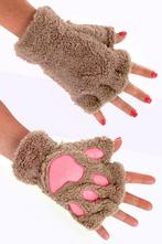 Dierenpoot Vingerloze Handschoenen Lichtbruin Pluche Vingerl, Hobby en Vrije tijd, Ophalen of Verzenden, Nieuw, Feestartikel, Carnaval