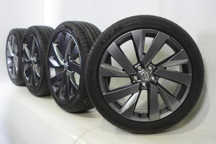 Volkswagen T-Cross 2GM Funchal 18 inch velgen Pirelli Zomerb, Auto-onderdelen, Banden en Velgen, Velg(en), Gebruikt, 18 inch, Zomerbanden