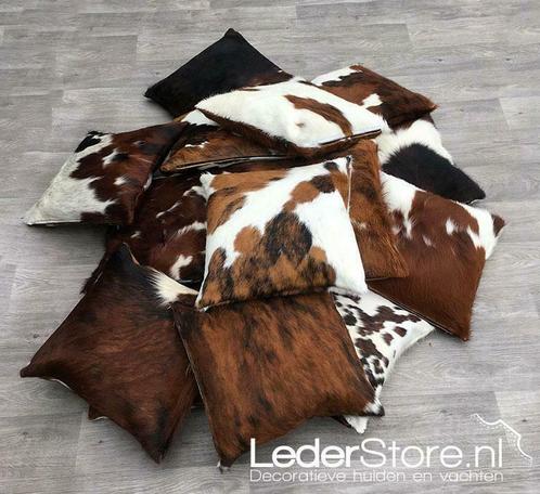 Lederstore.nl | Koeienhuid kussens en dierenhuid sierkussens, Huis en Inrichting, Woonaccessoires | Kussens, Overige kleuren, Nieuw