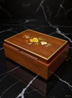 Reuge - Muziekdoos - Zwitserland - 1940-1950 - Muziekdoos, Antiek en Kunst, Curiosa en Brocante