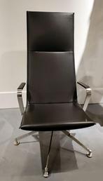 Zwitsers Design Fauteuil showroom model, Huis en Inrichting, Fauteuils, Ophalen, Minder dan 75 cm, Design, Nieuw