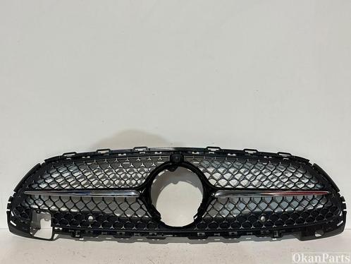 Mercedes-Benz C-klasse W206 AMG Diamond Grille A2068882100, Auto-onderdelen, Carrosserie en Plaatwerk, Gebruikt, Voor, Ophalen