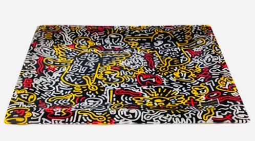 Cafe des Arts - Keith Haring - Dienblad - Plexiglas / Acryl, Antiek en Kunst, Curiosa en Brocante