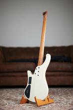 Ibanez EHB 1000 2021 | Pearl White Matte, Muziek en Instrumenten, Snaarinstrumenten | Gitaren | Bas, Nieuw