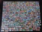 Wereld. - 200 verschillende bankbiljetten uit 57, Postzegels en Munten, Munten | Nederland