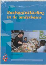 Basisontwikkeling in de onderbouw / Ontwikkelingsgericht, Boeken, Verzenden, Gelezen, F. Janssen-Vos