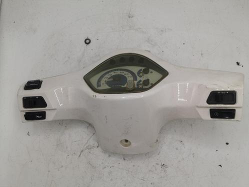 ZNEN ZN50QT 2012 Wit / Stuurkap / Binnen / Tellerkap /, Fietsen en Brommers, Brommeronderdelen | Scooters, Kap, Ophalen of Verzenden