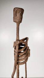 Skelettenstatus - werk - Nigeria (Zonder Minimumprijs)