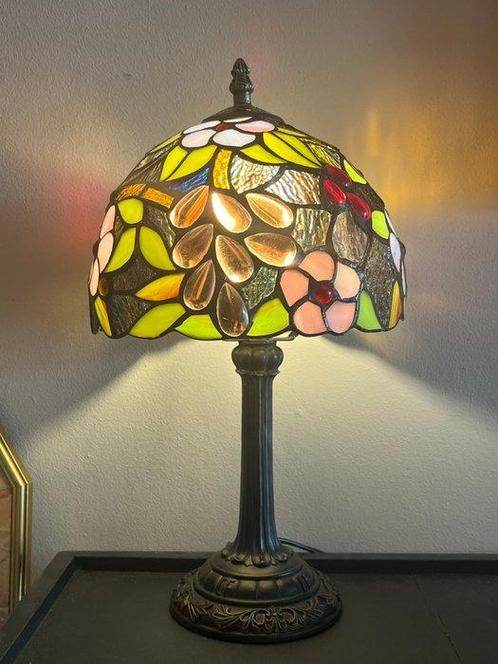 Buffet tafellamp - Glas-in-lood, Antiek en Kunst, Curiosa en Brocante