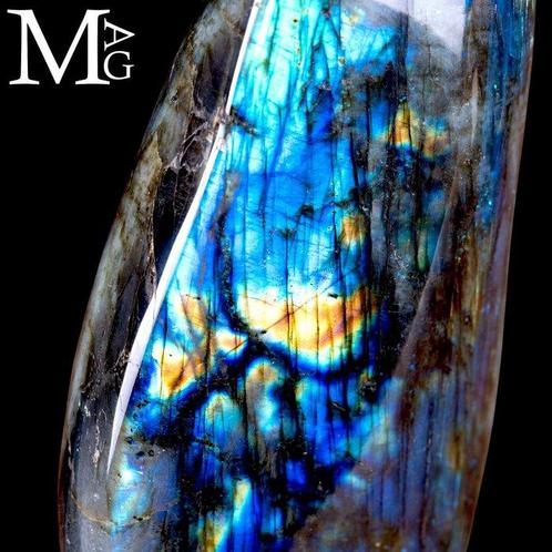 Topkwaliteit Labradoriet Vrije Vorm - Goud/Blauw Licht -, Verzamelen, Mineralen en Fossielen