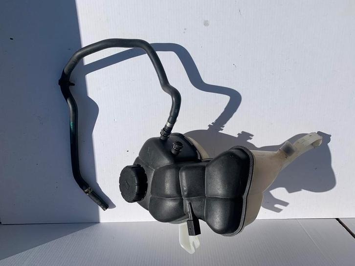 Mercedes S600 L V12 W221 resevoir koelwater A2215000349, Auto-onderdelen, Motor en Toebehoren, Gebruikt, Mercedes-Benz