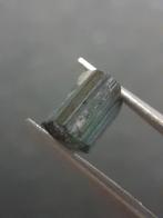 Rough tourmaline - for faceting or rough gemstone jewelry -, Verzenden