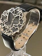 Dameshorloge van Lolita Lem, Nieuw