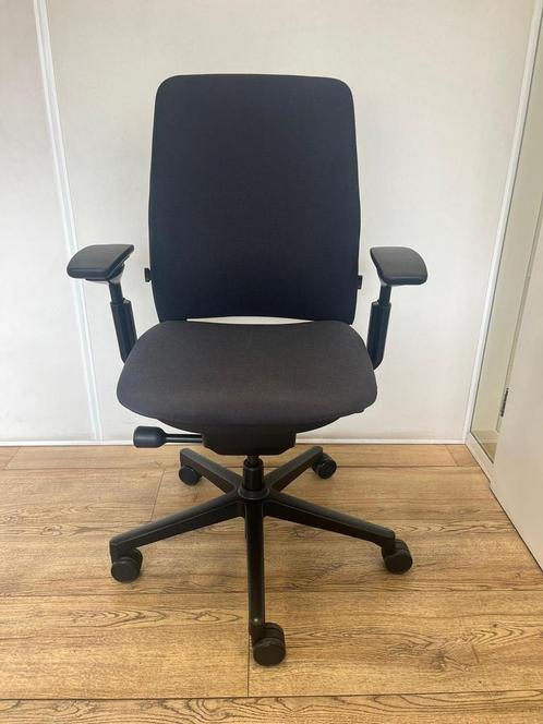 Refurbished Steelcase Amia x Leap V2 - 5 Jaar Garantie, Huis en Inrichting, Bureaustoelen, Bureaustoel, Zwart, Zo goed als nieuw