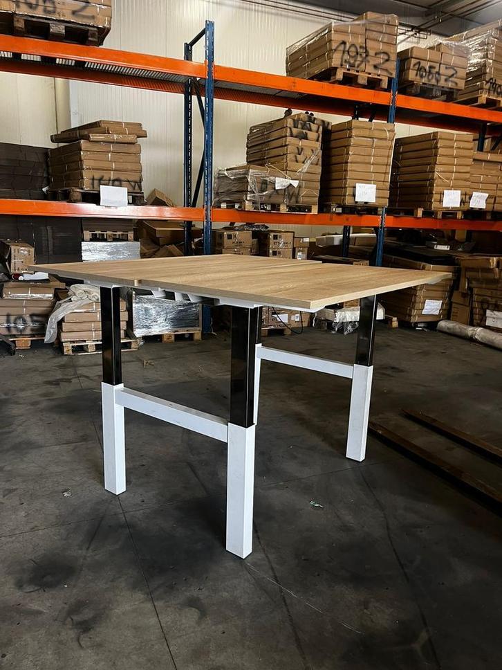 Refurbished duo zit sta bureau verstelbaar met gaslift, Huis en Inrichting, Bureaus, Stabureau, Zo goed als nieuw, In hoogte verstelbaar