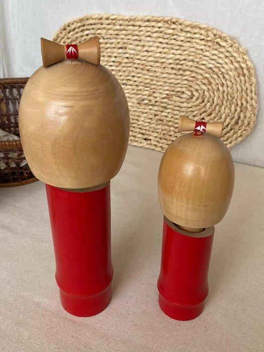 Beeldje, Kokeshi dolls - 24.5 cm - cypress, Antiek en Kunst, Curiosa en Brocante