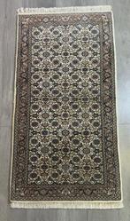 Tabriz - Vloerkleed - 139 cm - 71 cm, Nieuw