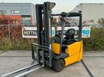 Jungheinrich EFG213-500DZ sideshift 85% batterij MET VIDEO, Zakelijke goederen, Machines en Bouw | Heftrucks en Intern transport