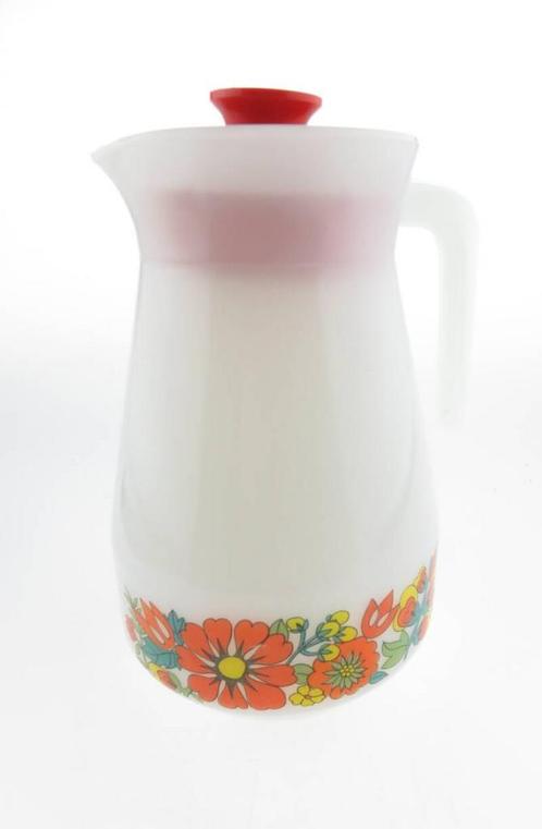 Waterkan van opaalglas Schott Mainz, Verzamelen, Glas en Borrelglaasjes, Gebruikt, Verzenden