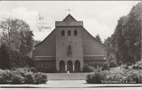 SOESTERBERG - R.K. Kerk, Verzamelen, Ansichtkaarten | Nederland, Verzenden