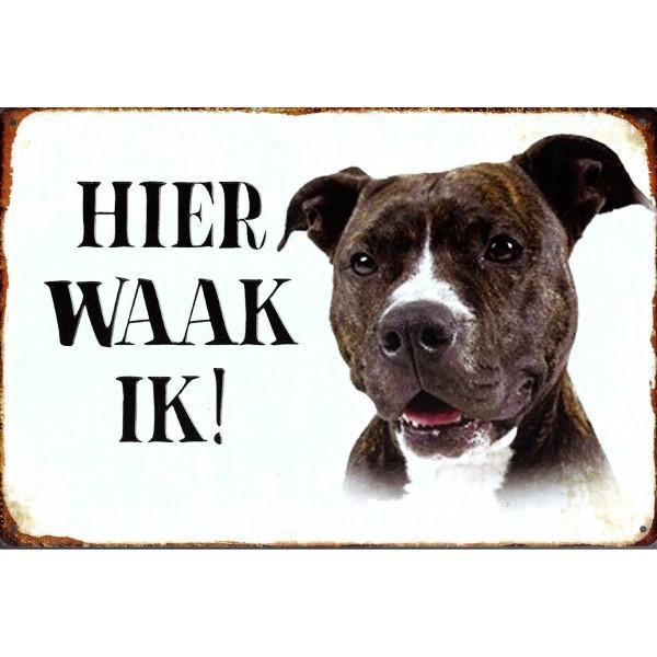 Wandbord - Hier Waak Ik – Pitbull Terriër, Huis en Inrichting, Woonaccessoires | Wanddecoraties, Nieuw, Ophalen of Verzenden