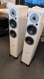 Dynaudio Xeo 5 Wit - Staande luidsprekers van hoge kwaliteit, Ophalen, Zo goed als nieuw, Front, Rear of Stereo speakers