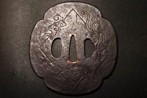 Katana - Gesmeed ijzer - Daito Dragon Tsuba : C4-709 - Japan, Antiek en Kunst, Antiek | Overige Antiek