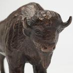 sculptuur, NO RESERVE PRICE - Sculpture of a Bronze Bison -