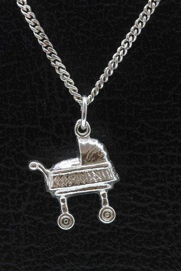 Zilveren Kinderwagen - Poppenwagen ketting hanger, Sieraden, Tassen en Uiterlijk, Kettinghangers, Verzenden