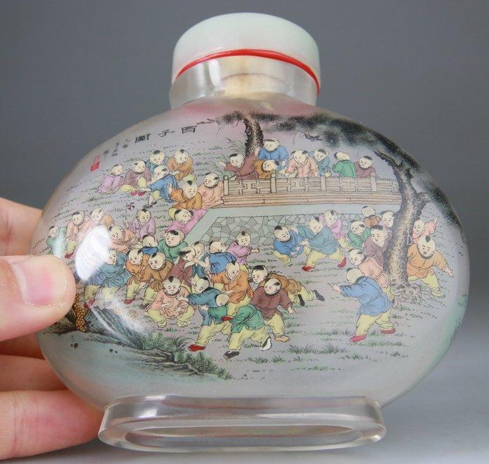Grote Chinese Tabatière in Gegraveerd Kristal - Binnen, Antiek en Kunst, Antiek | Overige Antiek