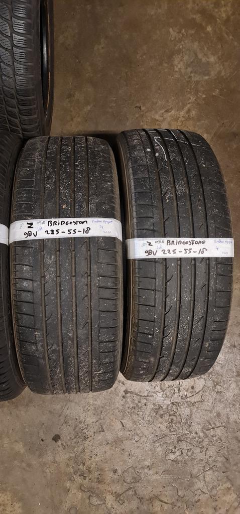 2x 225-55-18 Bridgestone Zomer 4mm €30 Per Band 225 55 18, Auto-onderdelen, Banden en Velgen, 18 inch, Zomerbanden, 225 mm, Personenwagen