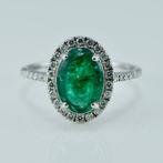 Ring Witgoud -  2.74ct. tw. Smaragd - Diamant -